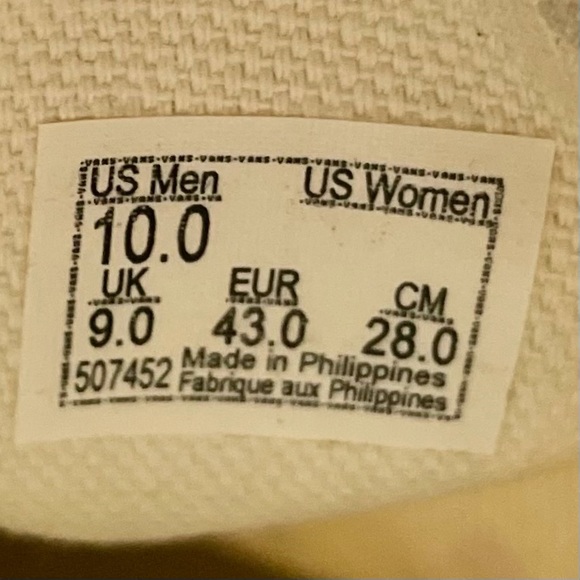 ⛔️SOLD⛔️ NIB Vans Classic Slip On Sneaker Packing Tape 10 - Picture 9 of 11